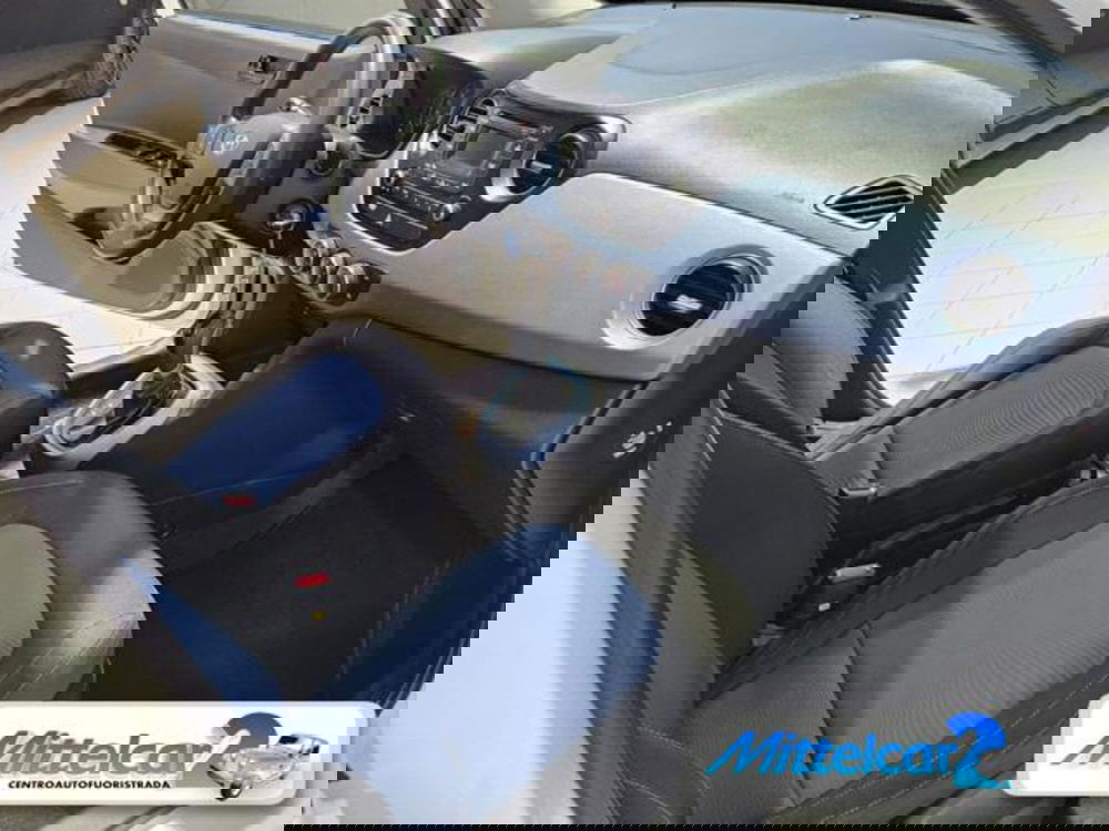 Hyundai i10 usata a Udine (15)