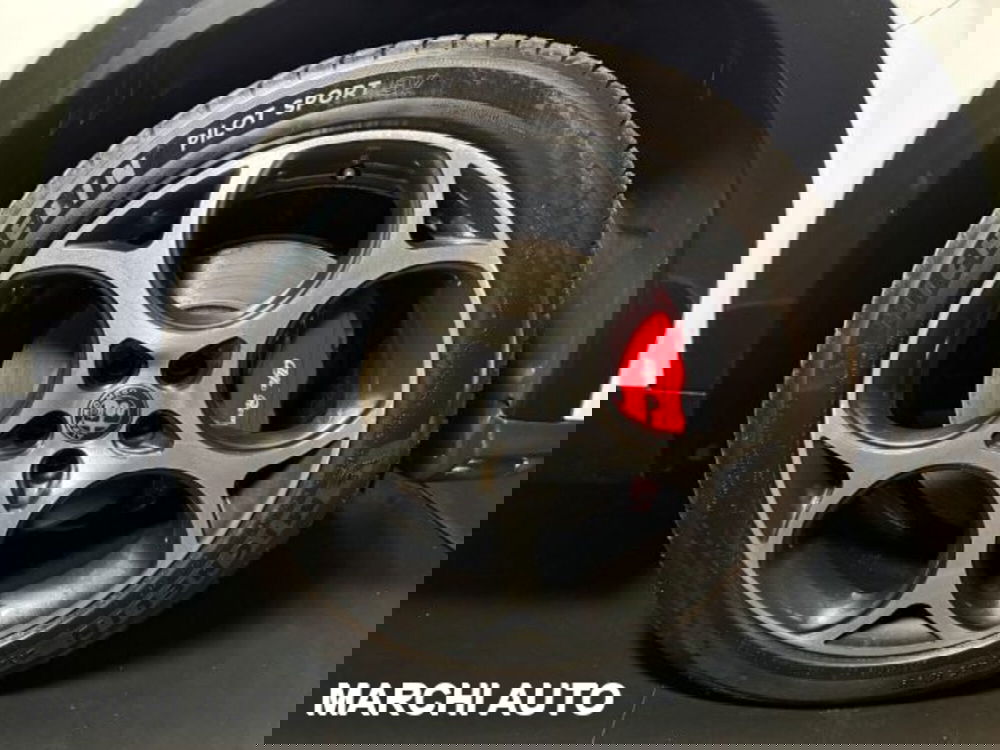 Alfa Romeo Tonale usata a Perugia (9)