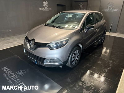 Renault Captur dCi 8V 90 CV Start&amp;Stop Energy Life del 2016 usata a Bastia Umbra