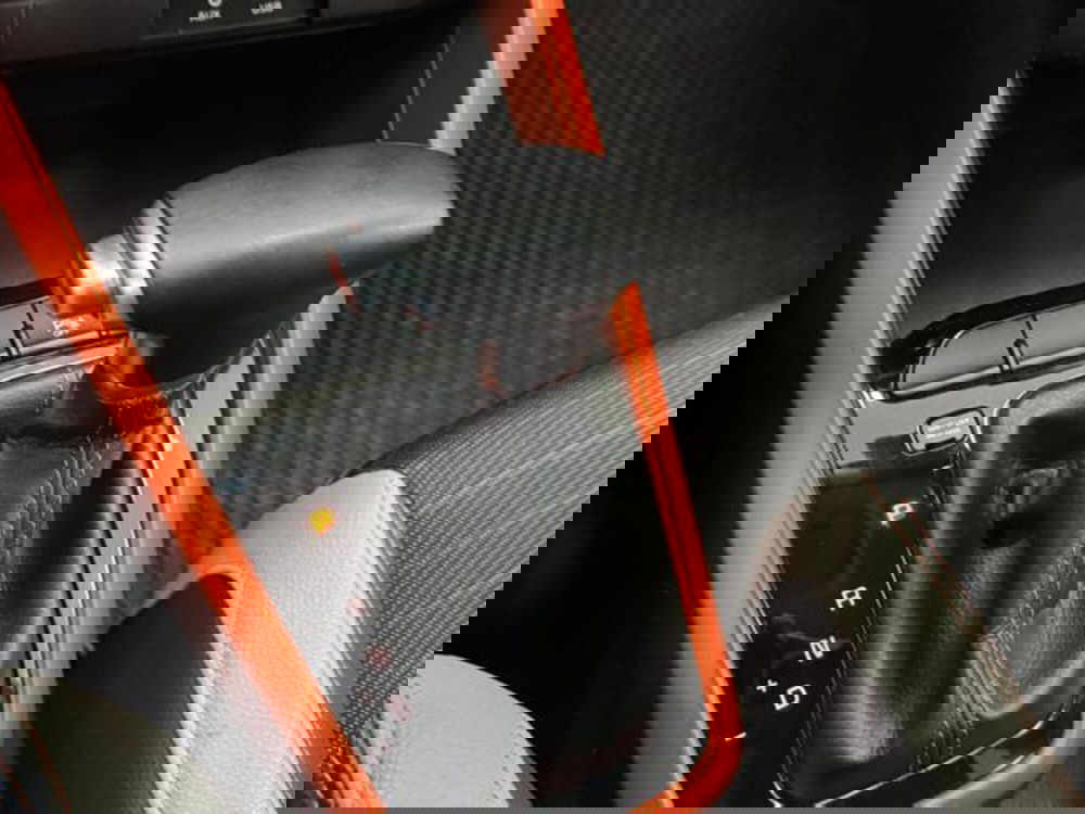 Kia Stonic usata a Como (17)