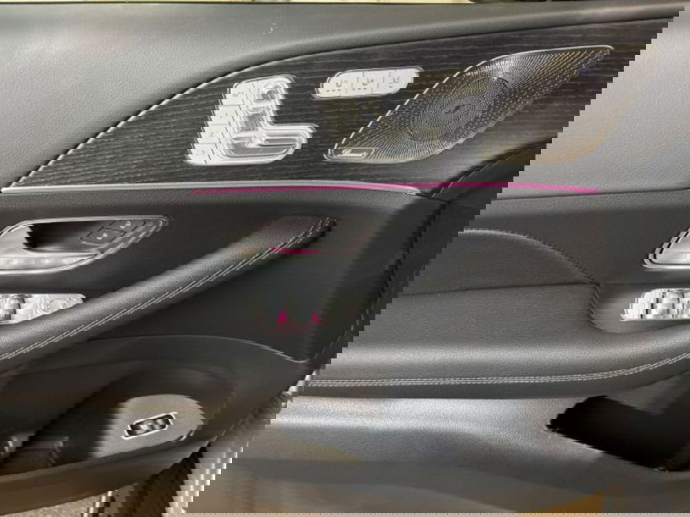 Mercedes-Benz GLS SUV nuova a Bologna (10)