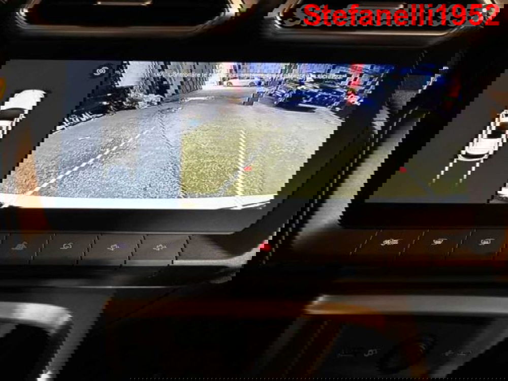 Mg ZS EV nuova a Bologna (12)