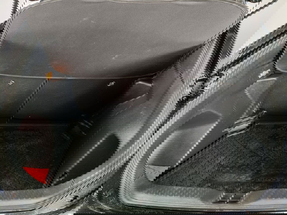 Toyota Yaris Cross usata a Ascoli Piceno (14)