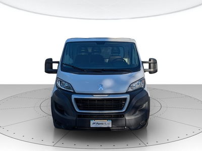 Peugeot Boxer Telaio 435 2.2 BlueHDi 140 S&amp;S PLM Cabinato Premium del 2021 usata a Teramo