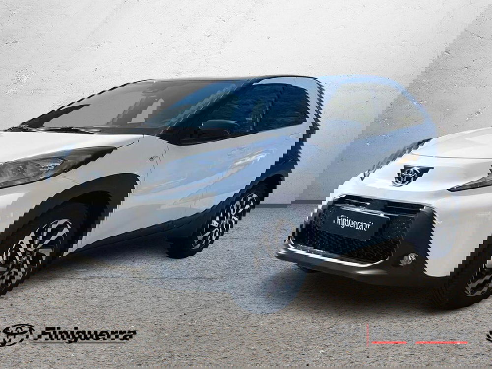 Toyota Aygo X nuova a Lecco