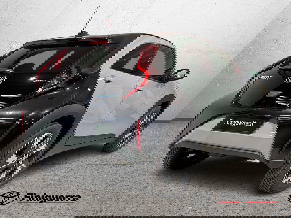 Toyota Aygo X nuova a Sondrio (6)