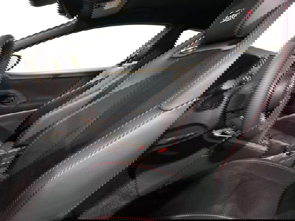 Toyota GR Yaris nuova a Lecco (10)