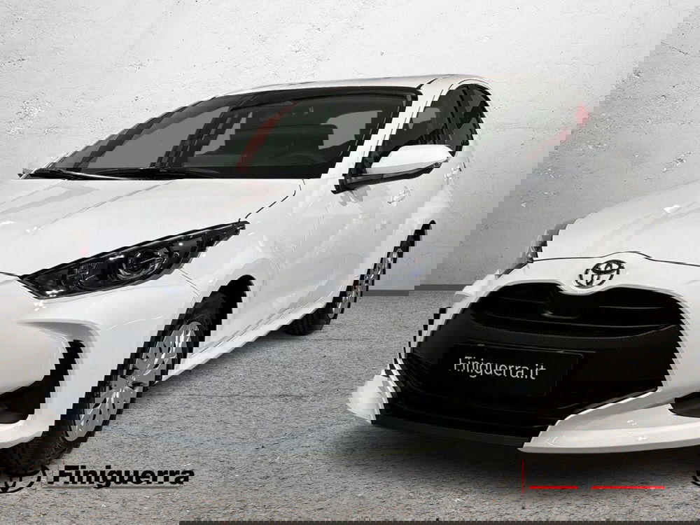 Toyota Yaris nuova a Lecco