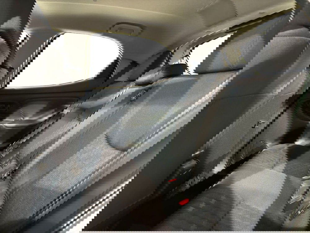 Toyota Yaris nuova a Lecco (11)