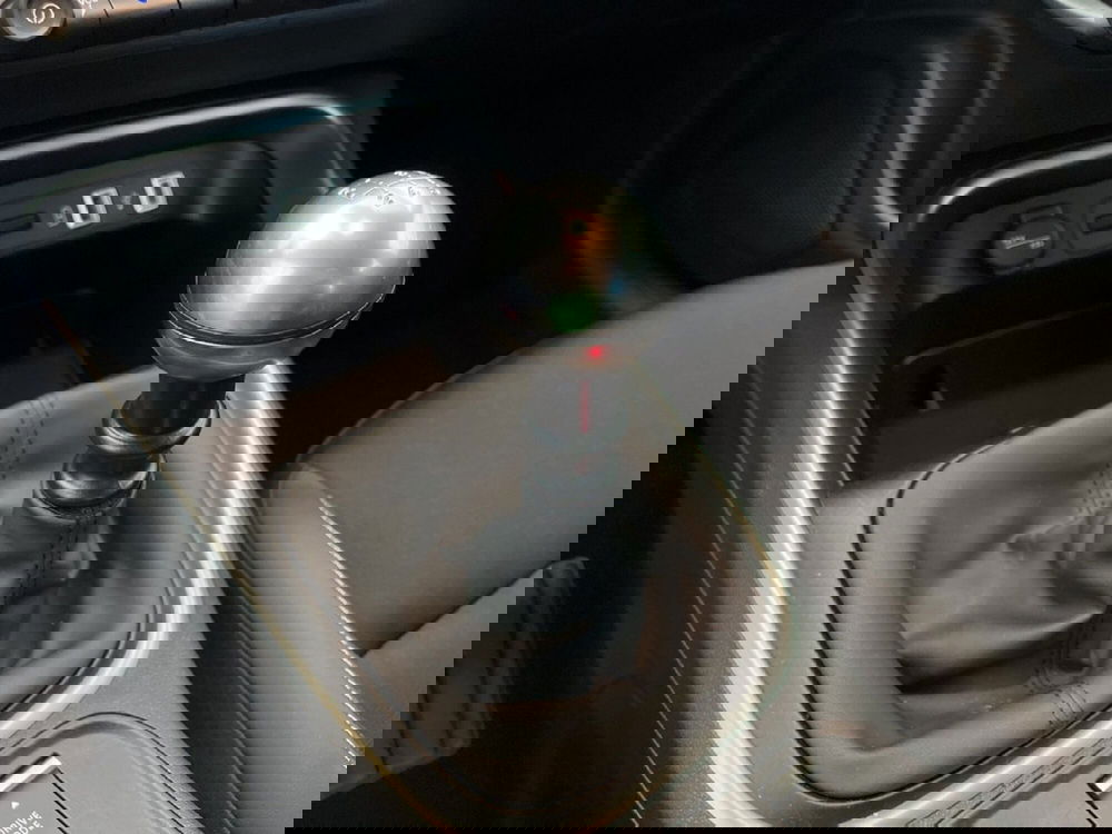 Jeep Avenger usata a Torino (13)