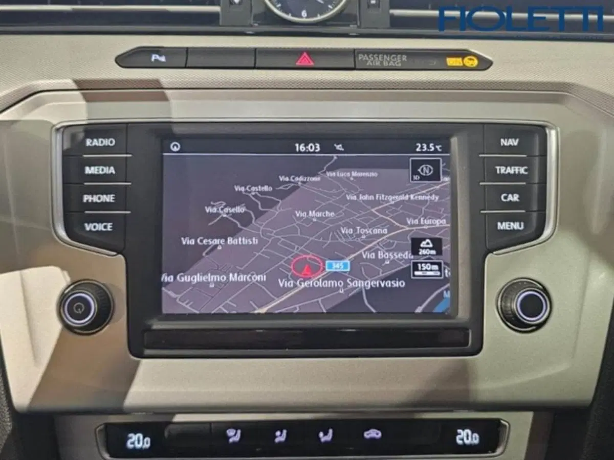 Volkswagen Passat Variant usata a Brescia (10)
