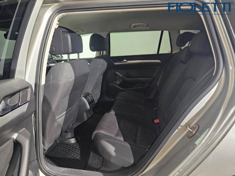 Volkswagen Passat Variant usata a Brescia (12)