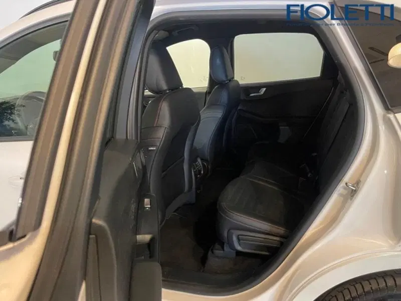 Ford Kuga nuova a Brescia (13)