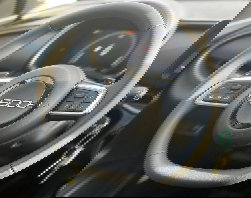 Fiat 600 nuova a Matera (18)