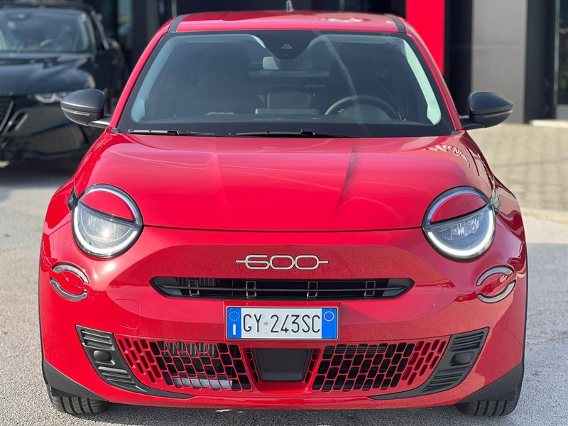 Fiat 600 nuova a Matera (4)