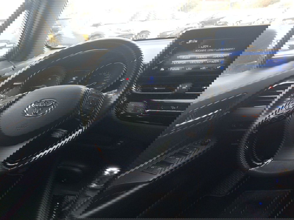 Toyota Toyota C-HR usata a Agrigento (11)