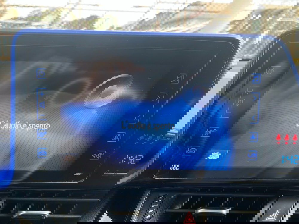 Toyota Toyota C-HR usata a Ragusa (13)