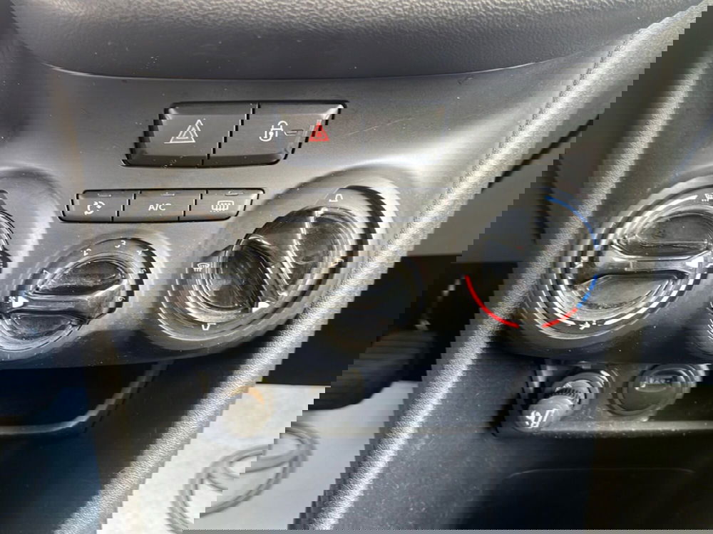 Peugeot 208 usata a Ragusa (14)