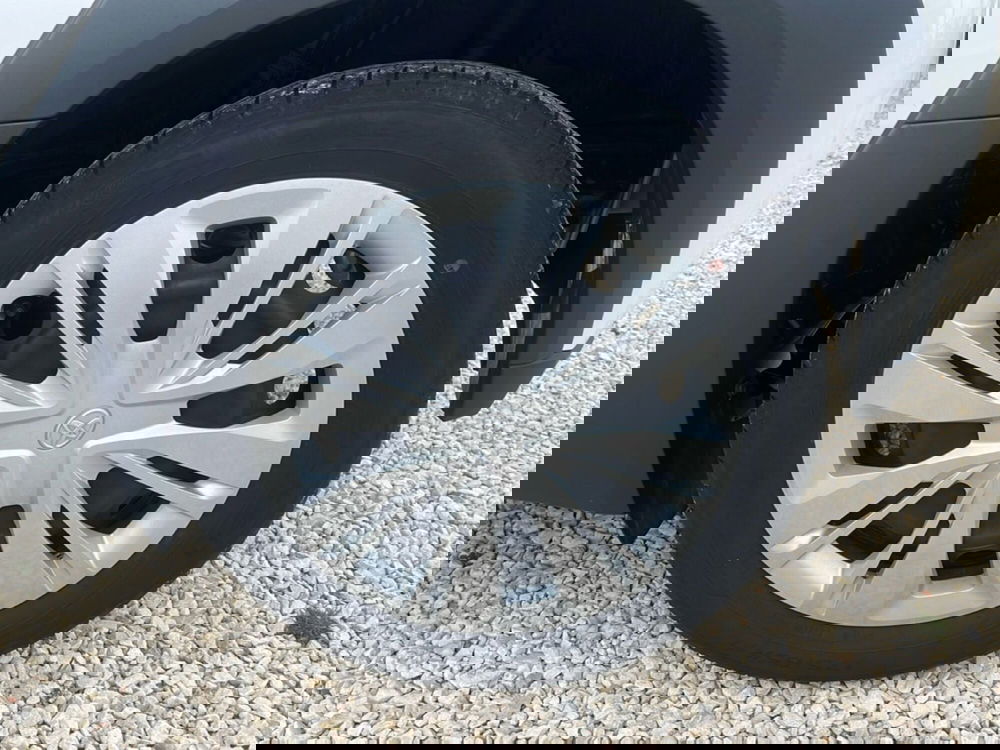 Toyota Aygo X usata a Ragusa (6)