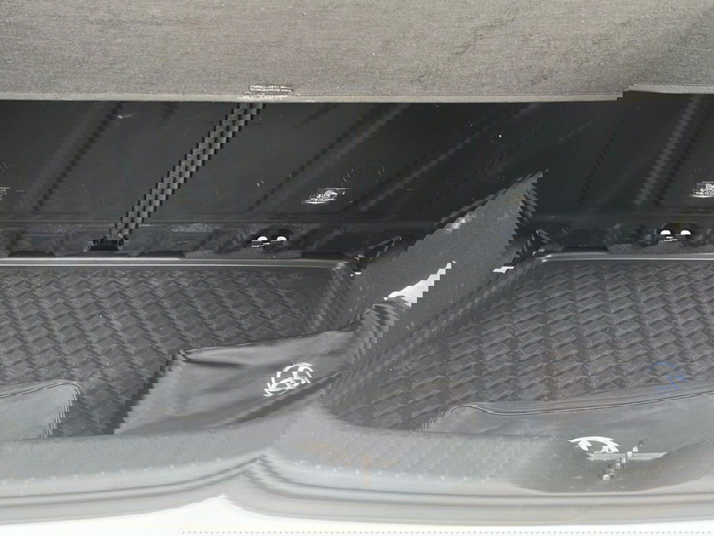 Toyota Aygo X usata a Ragusa (7)