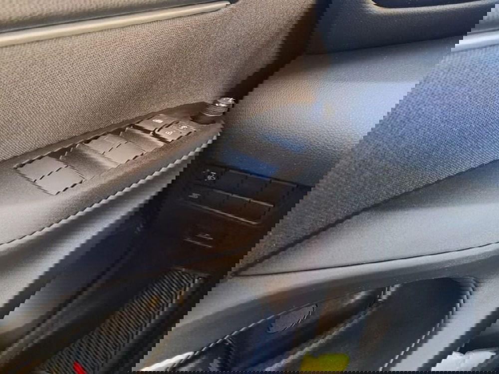 Toyota Yaris Cross usata a Cagliari (19)