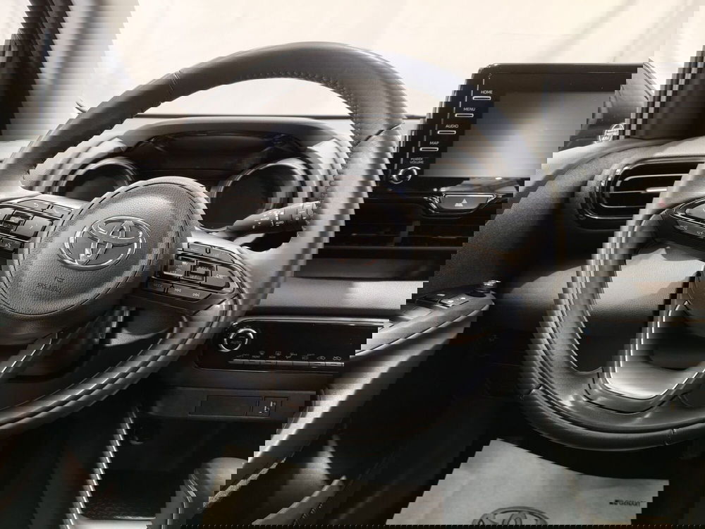 Toyota Yaris usata a Roma (11)