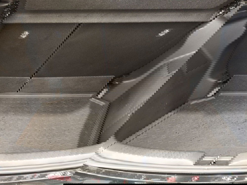 Toyota Yaris usata a Roma (13)