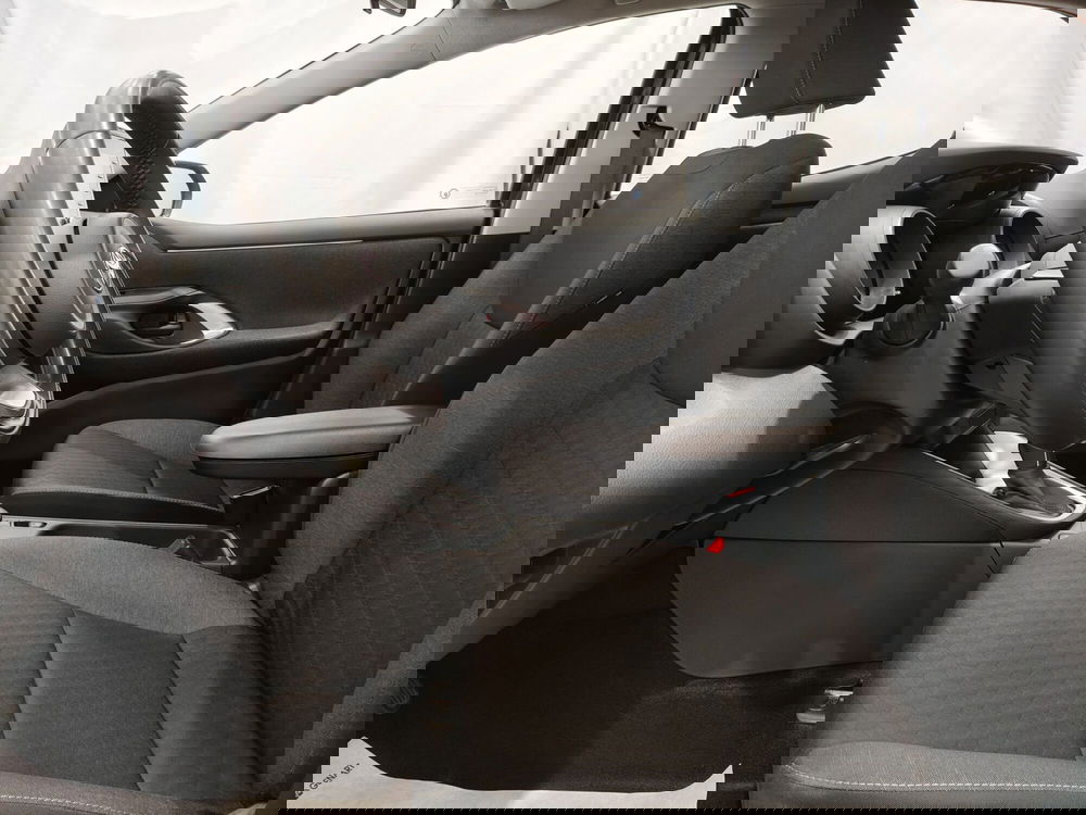 Toyota Yaris usata a Roma (14)