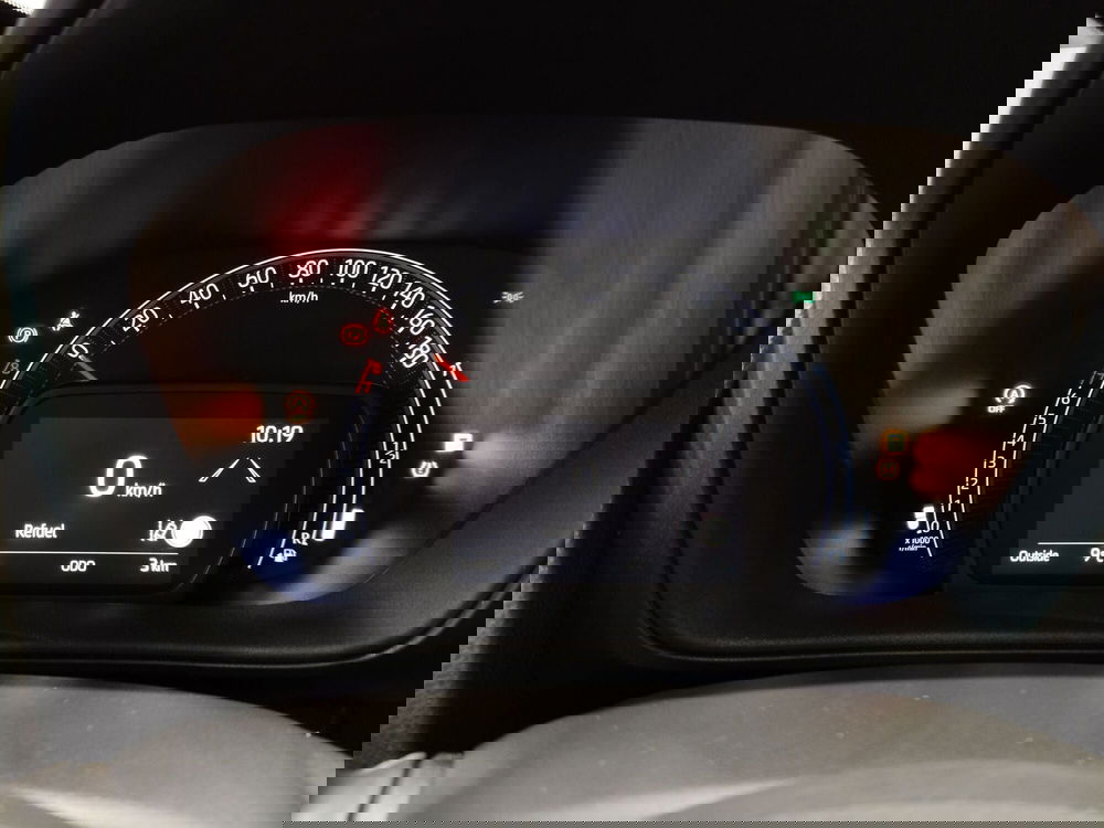 Toyota Aygo X nuova a Roma (15)