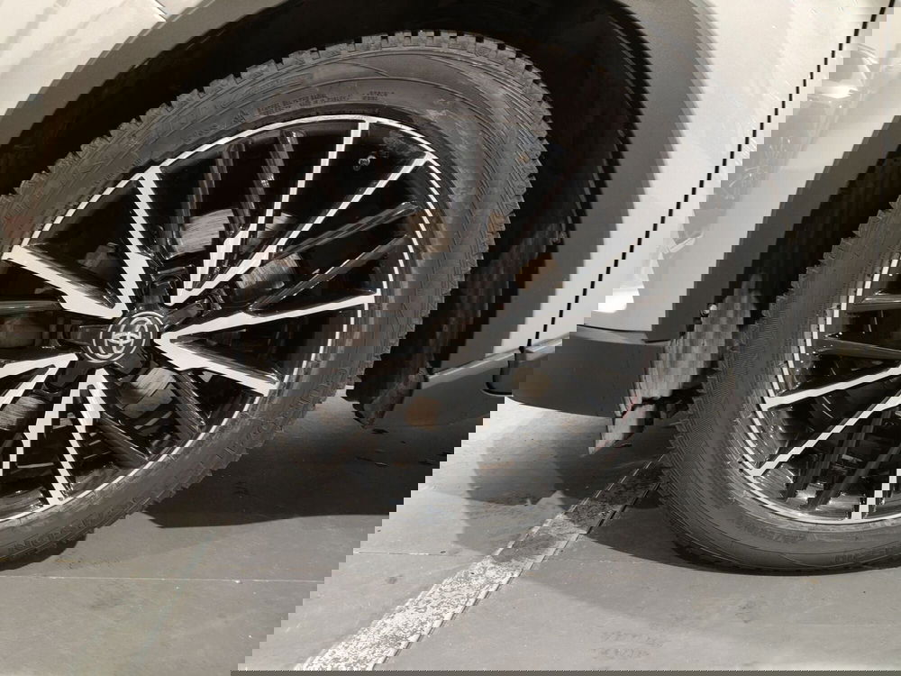 Toyota Toyota C-HR usata a Roma (18)