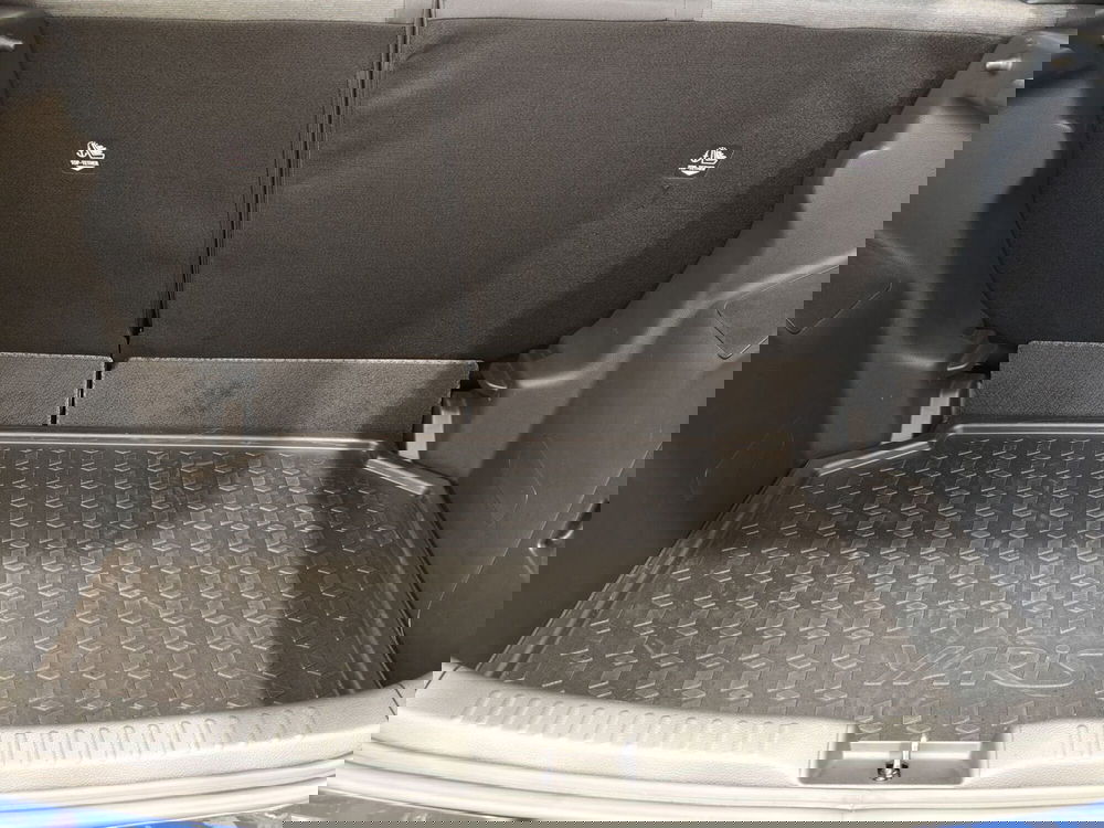 Toyota Yaris usata a Roma (13)