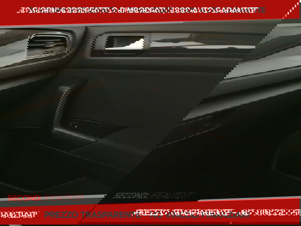 Volkswagen T-Roc usata a Chieti (18)