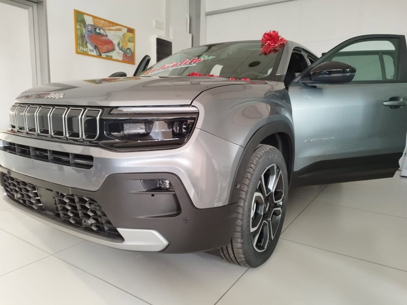 Jeep Avenger nuova a Reggio Emilia