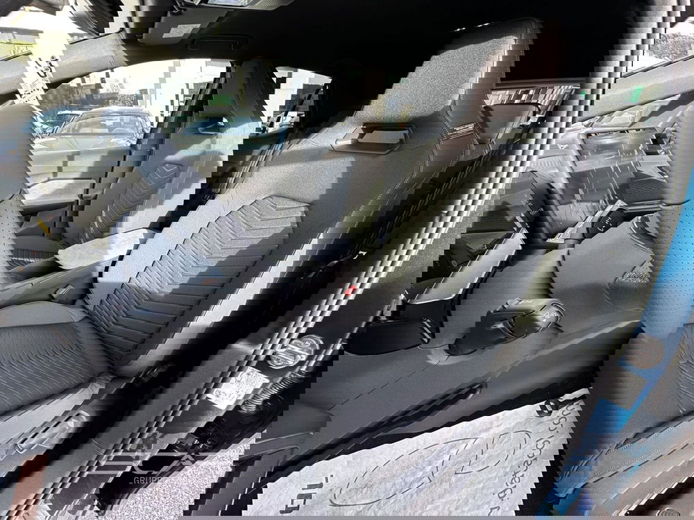 Cupra Born nuova a Livorno (10)