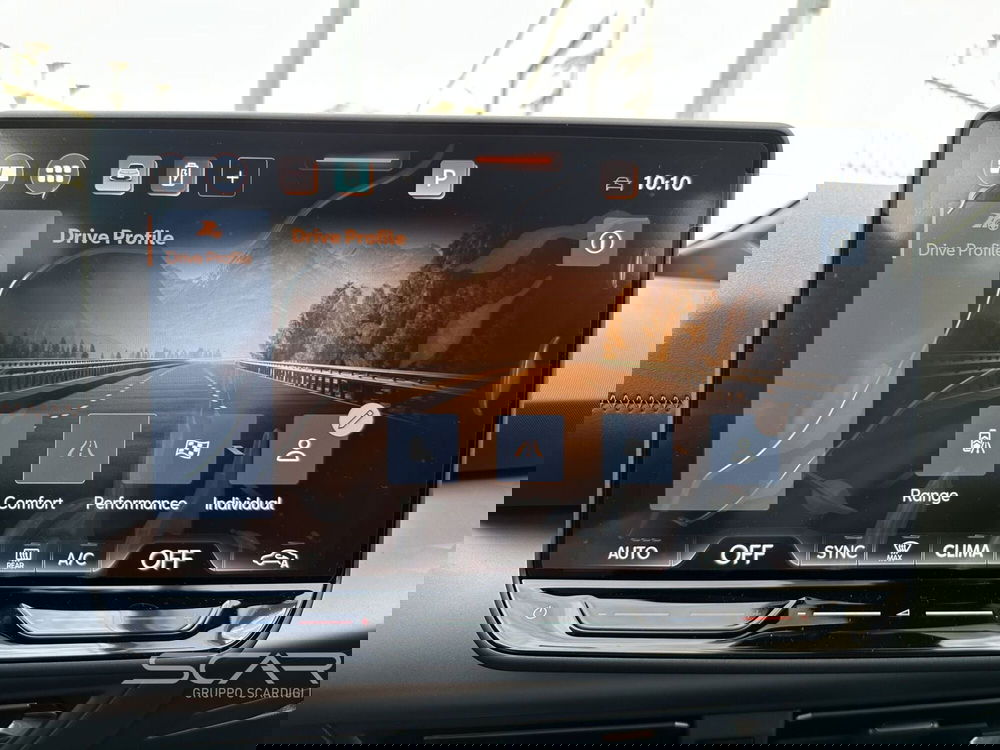 Cupra Born nuova a Livorno (18)