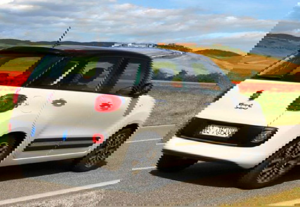 Fiat 500L usata a Parma (11)