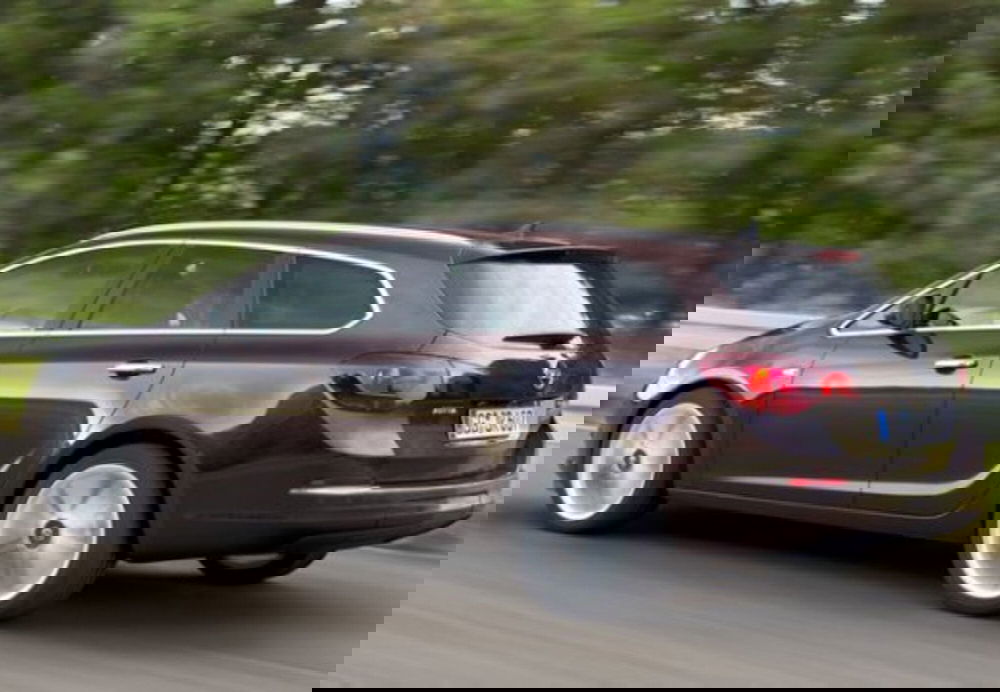 Opel Astra Station Wagon usata a Parma (7)