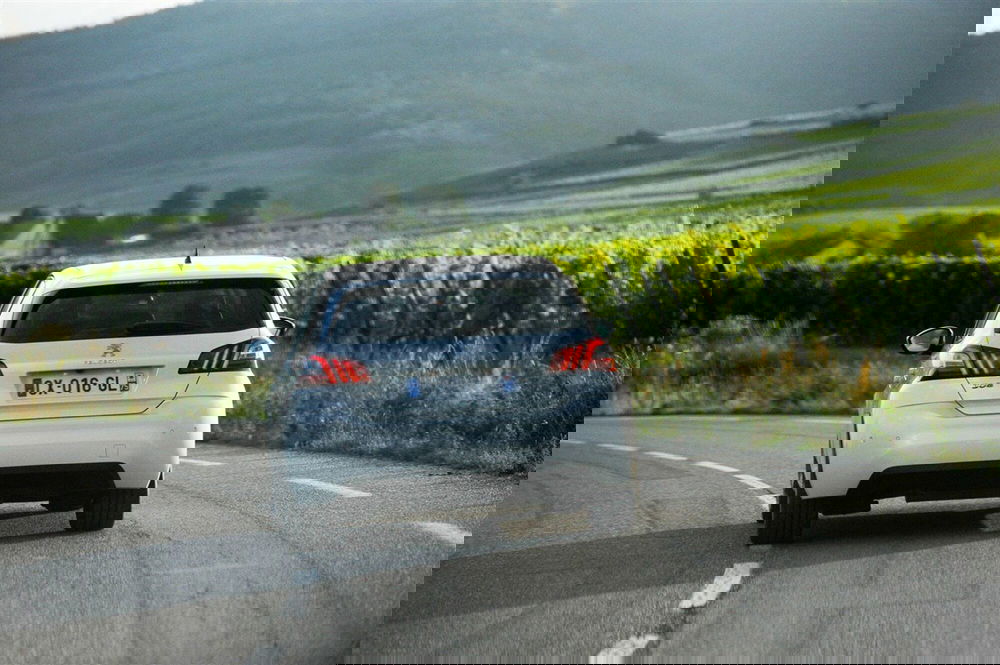 Peugeot 308 usata a Parma (5)