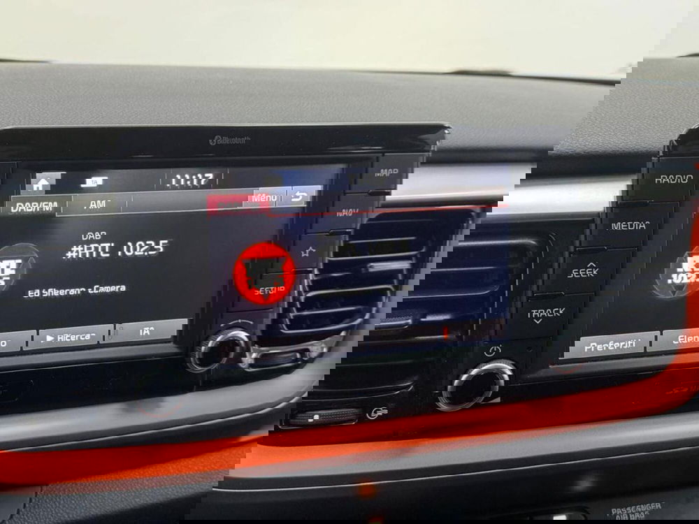 Kia Stonic usata a Como (12)