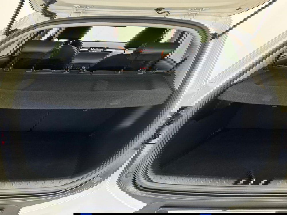 Kia Stonic usata a Como (18)