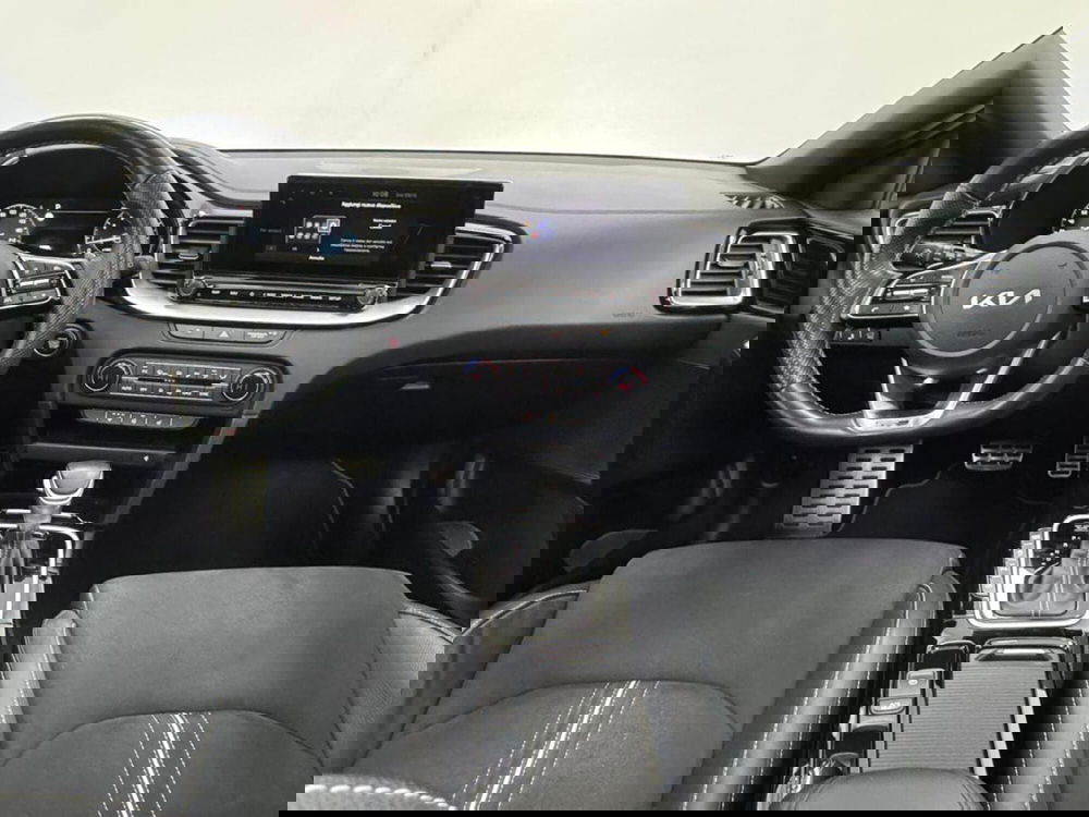 Kia ProCeed usata a Como (4)