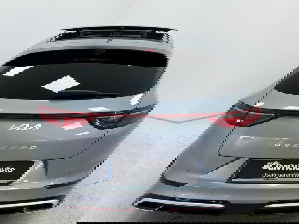 Kia ProCeed usata a Como (7)