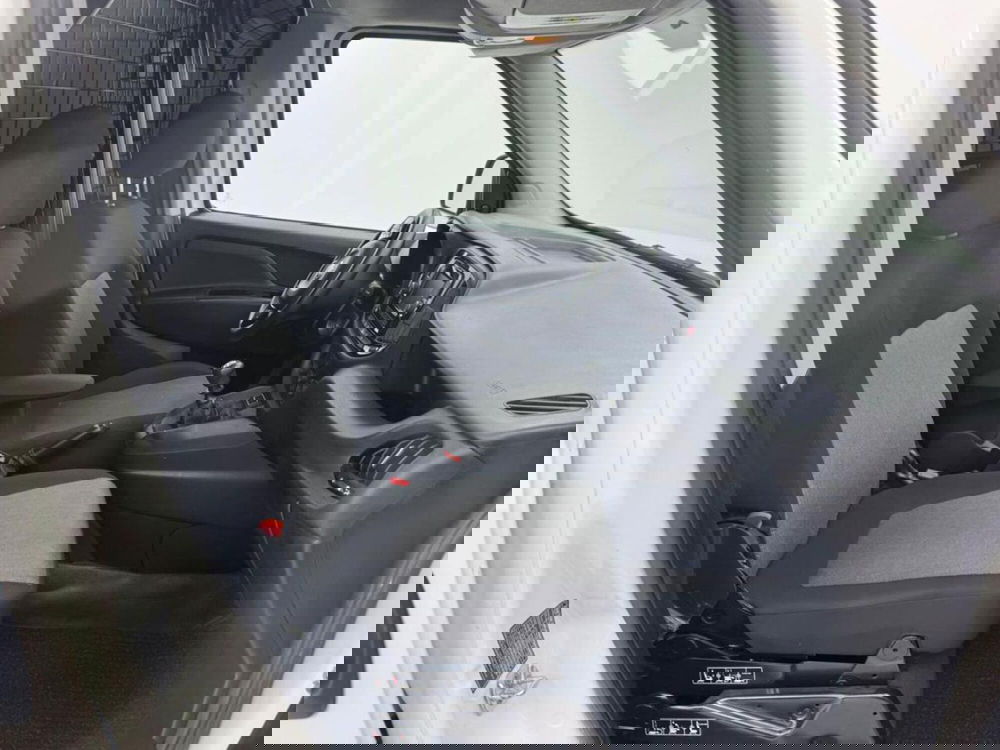 Fiat Doblò Furgone usata a Como (3)