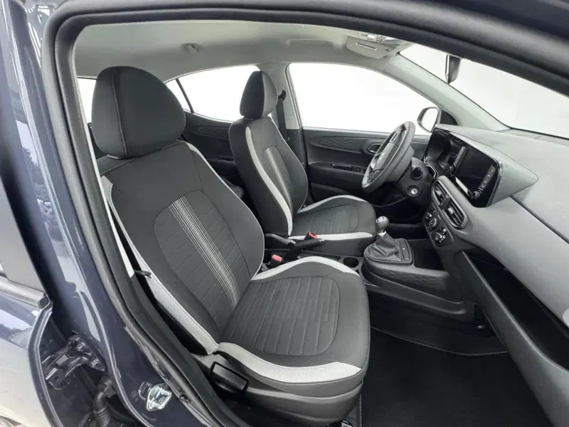 Hyundai i10 nuova a Como (3)