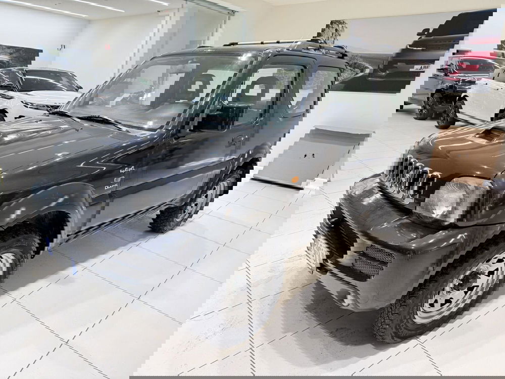 Suzuki Jimny usata a Latina