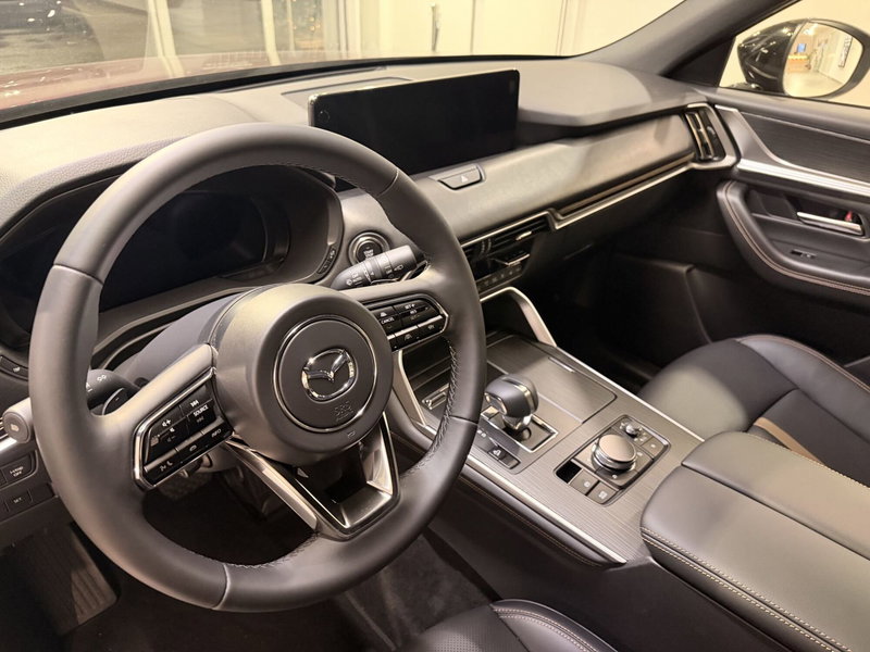 Mazda CX-80 nuova a Latina (11)