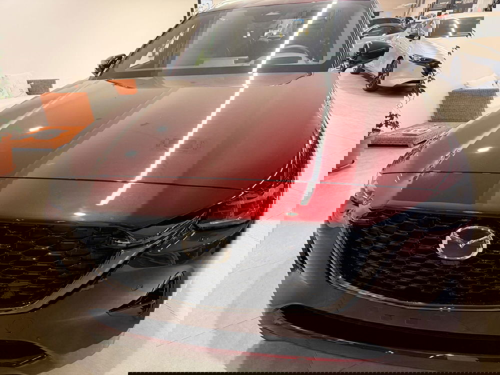 Mazda CX-80 nuova a Latina (2)