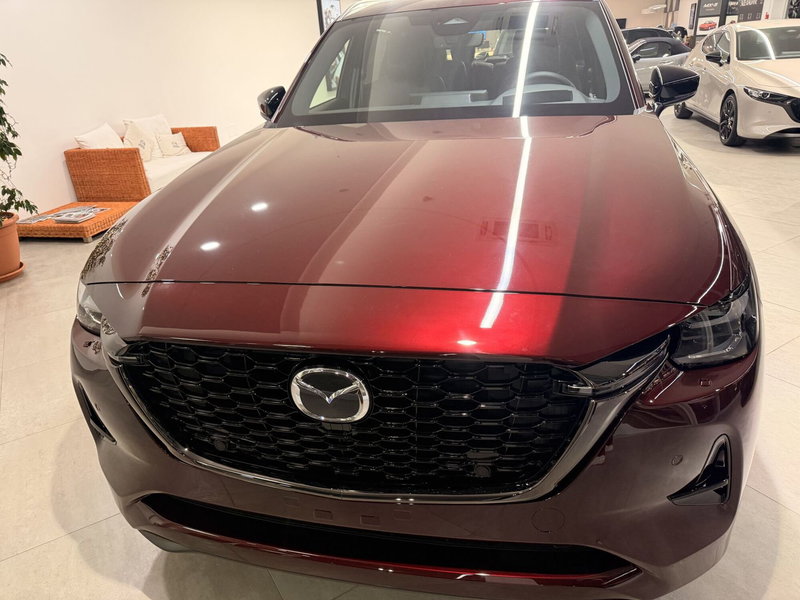 Mazda CX-80 nuova a Latina (2)