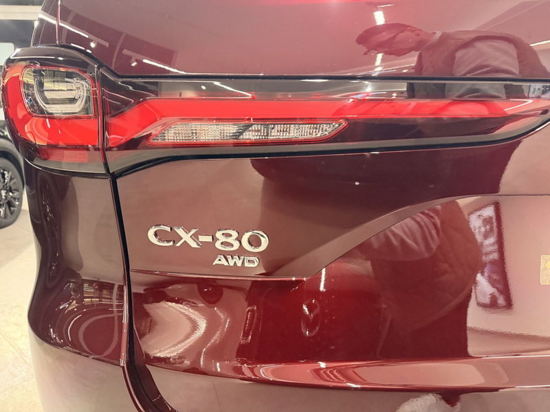 Mazda CX-80 nuova a Latina (6)