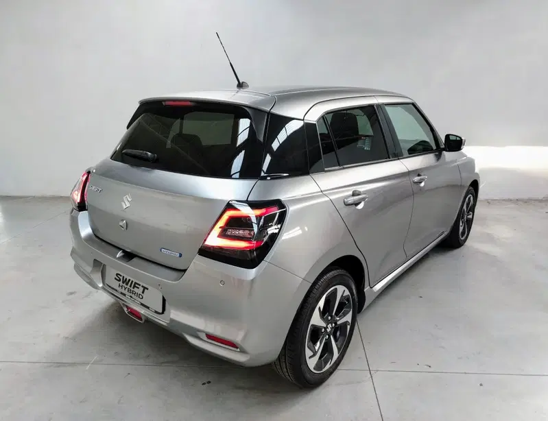 Suzuki Swift nuova a Rovigo (15)
